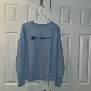 Champion crewneck sweatshirt in blue womens size medium